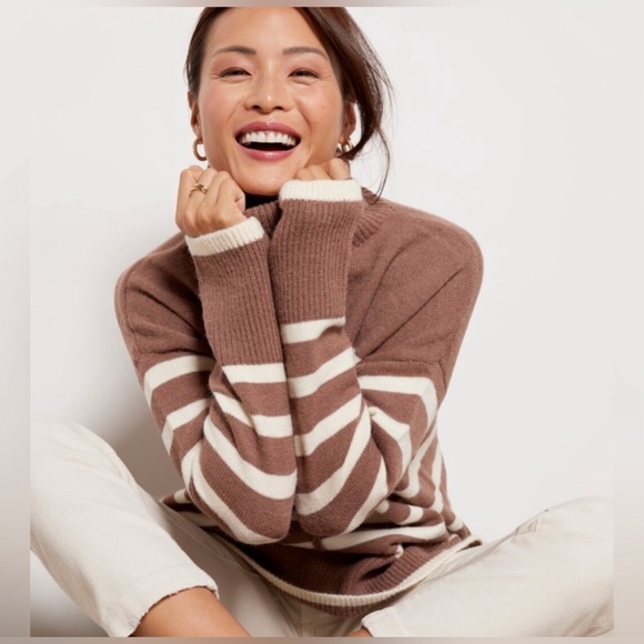 Line & Dot NWT brown super soft turtleneck sweater size small Revolve - Picture 2 of 13